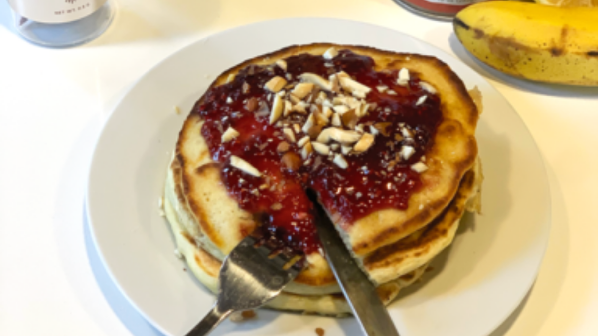 Banana Saffron Pancakes