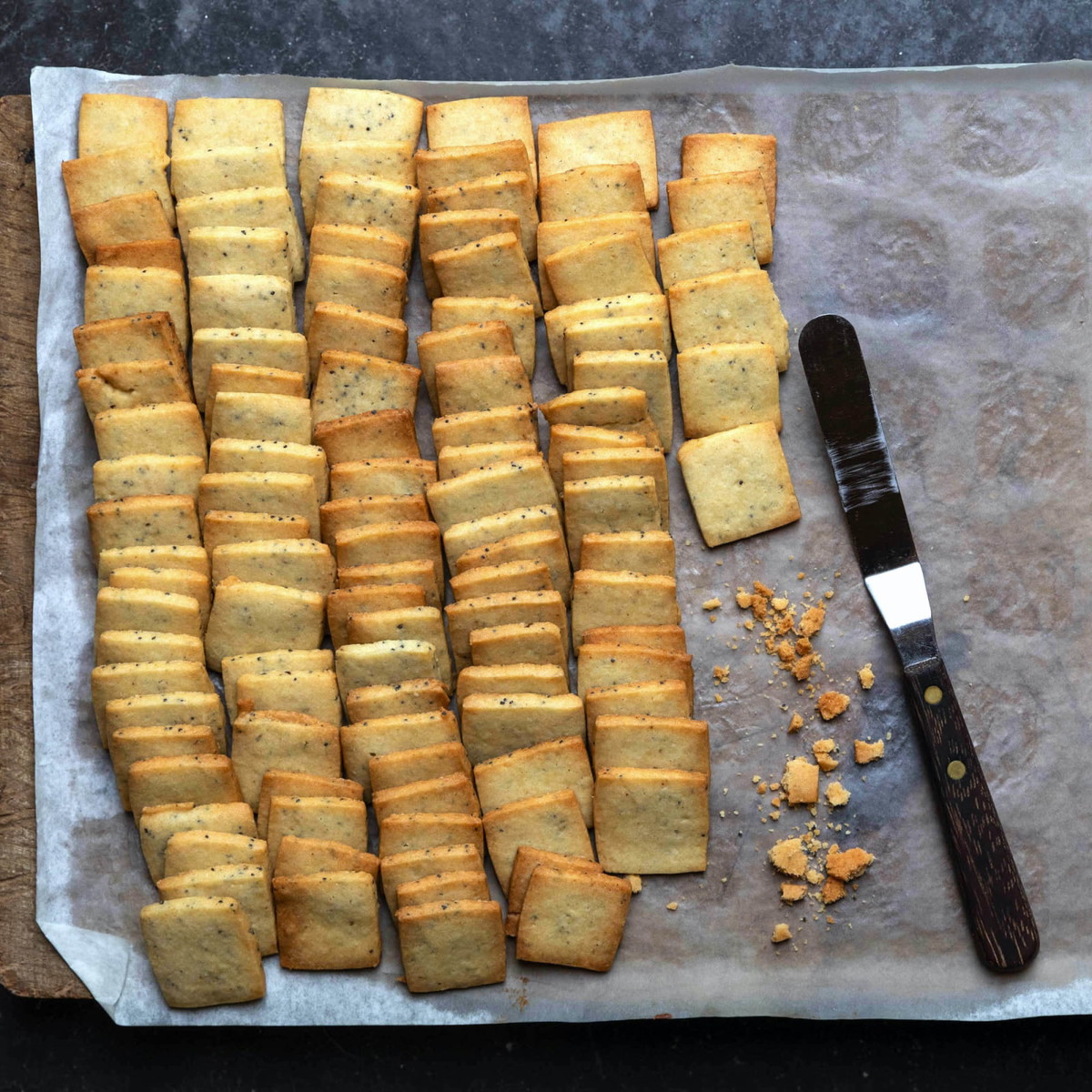 Poppy Seed Shortbread with Ginger and Nutmeg