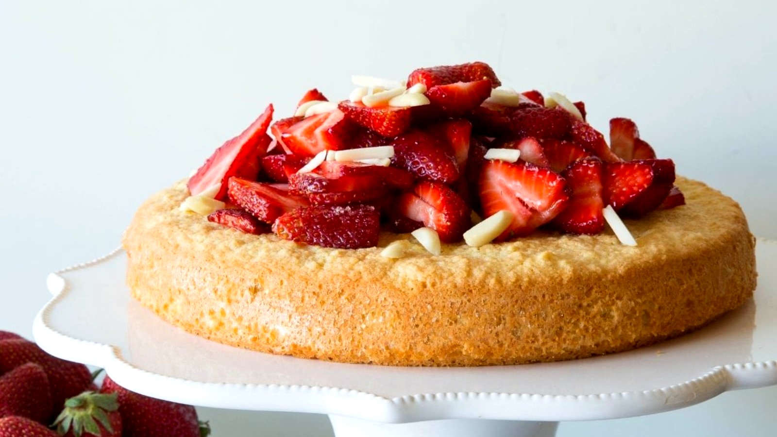 Image of Easy Almond Cake