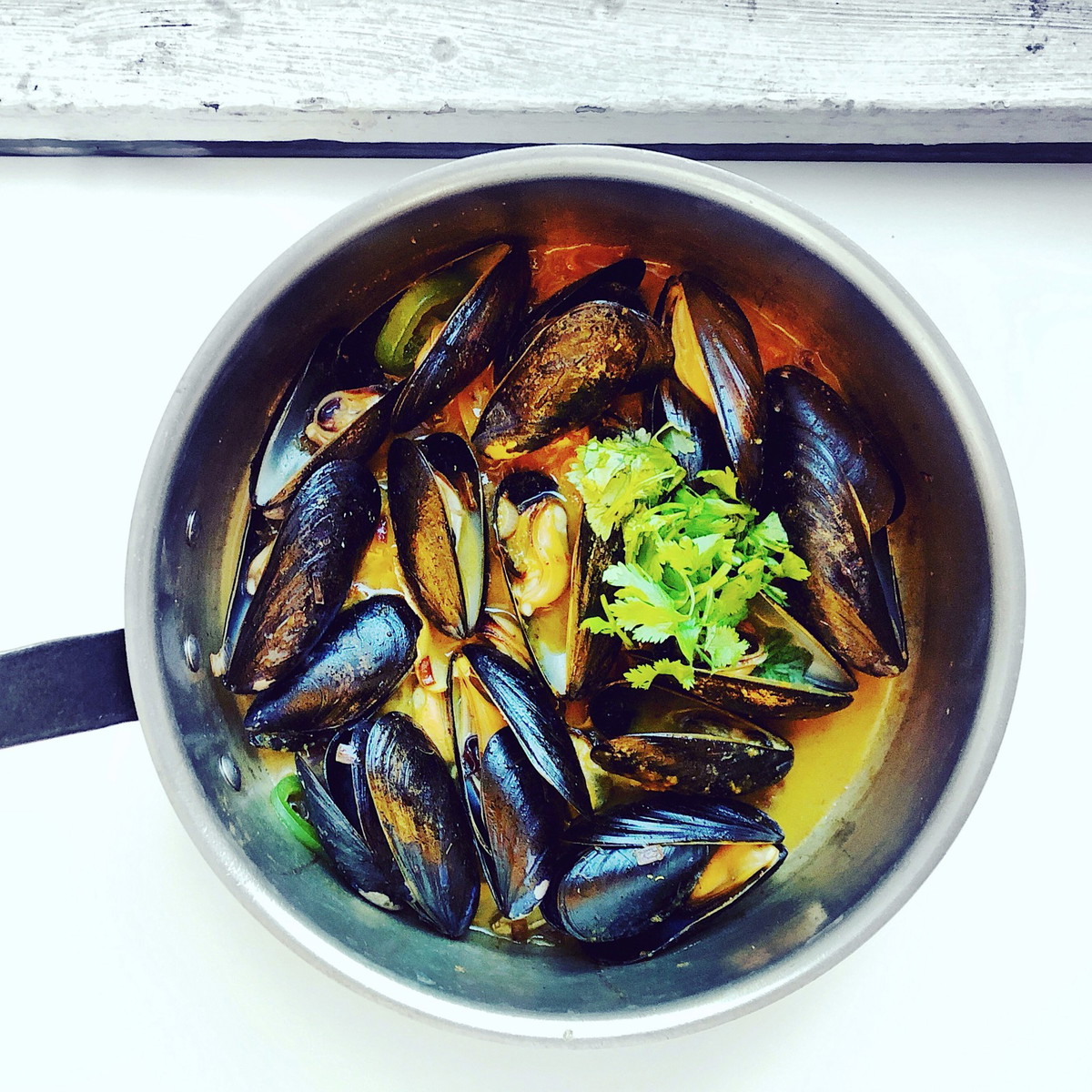 Pan Seared Mussels with Makrut Lime Leaf