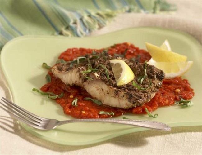 Image of Grilled Fish with Pesto and Red Bell Pepper Puree