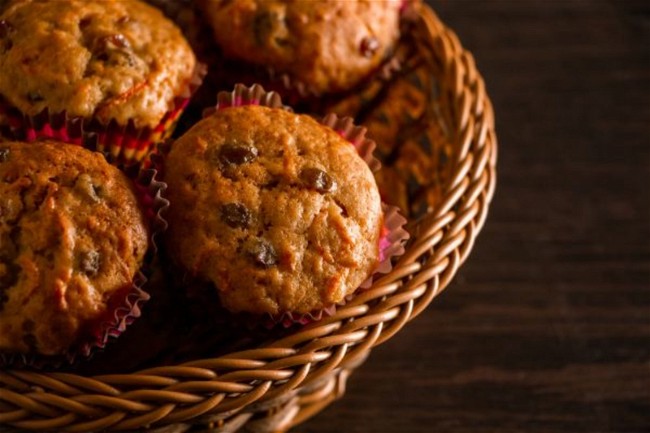 Image of Apple and Raisin Muffins Recipe