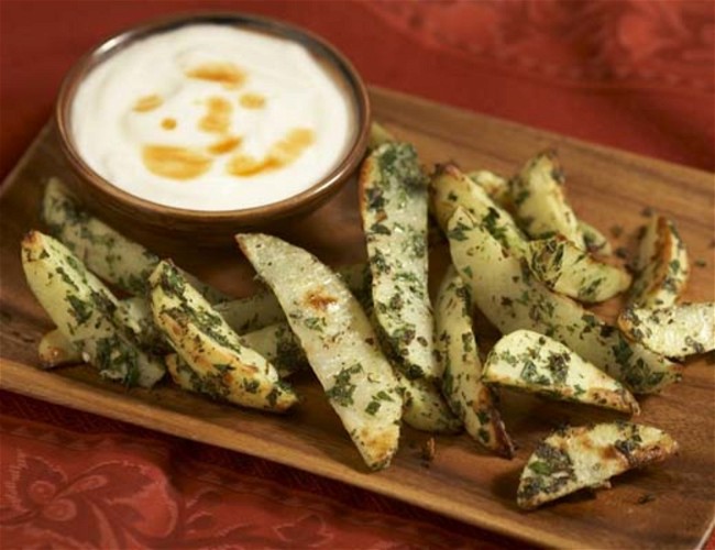 Image of Garlic Potato Wedges