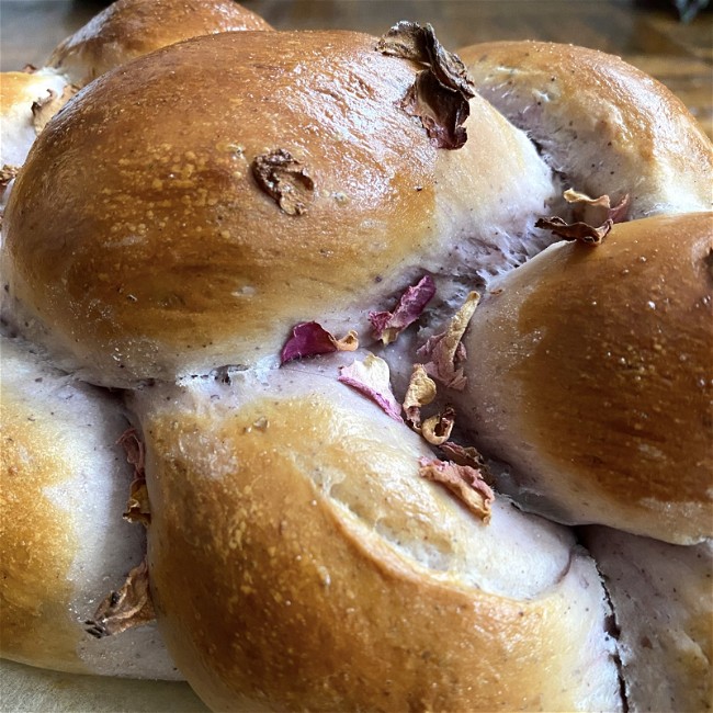 Image of Flowers Challah