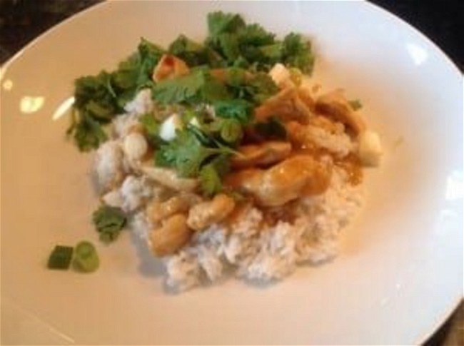 Image of Easy Thai Peanut Chicken Curry