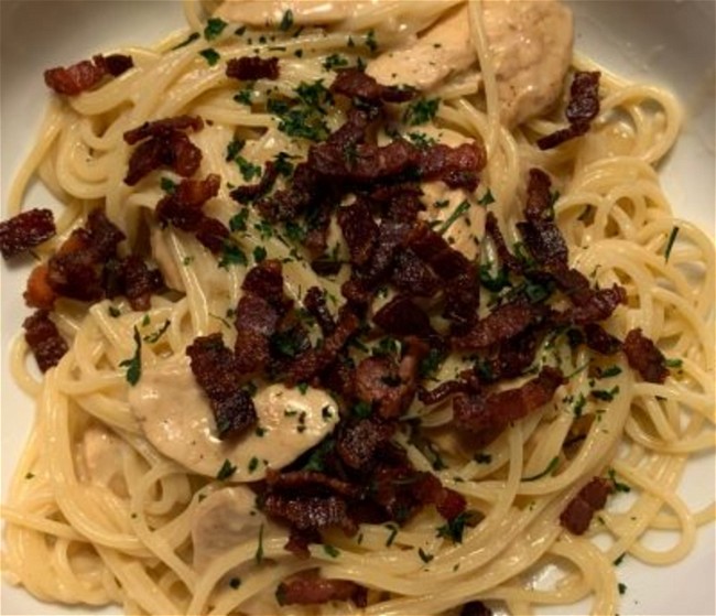 Image of Creamy Chicken and Bacon Pasta