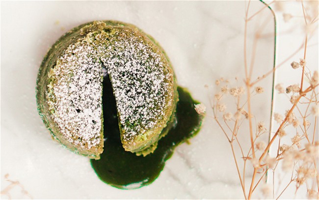 Image of Matcha Lava Cake Recipe (Beginner-Friendly / Video Guide)