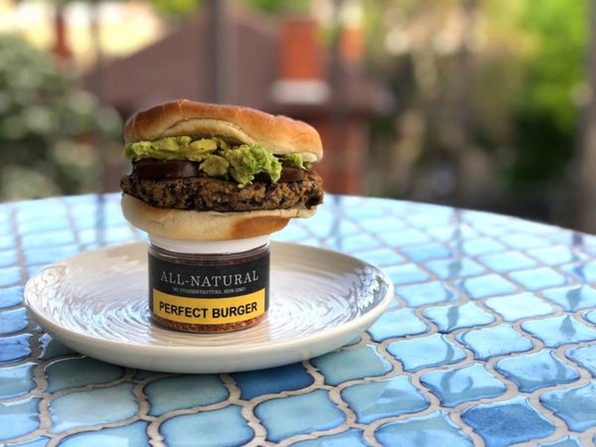 5 Ingredient Black Bean Burgers
