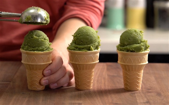 Image of Matcha Ice Cream Recipe (Just 3 ingredients)