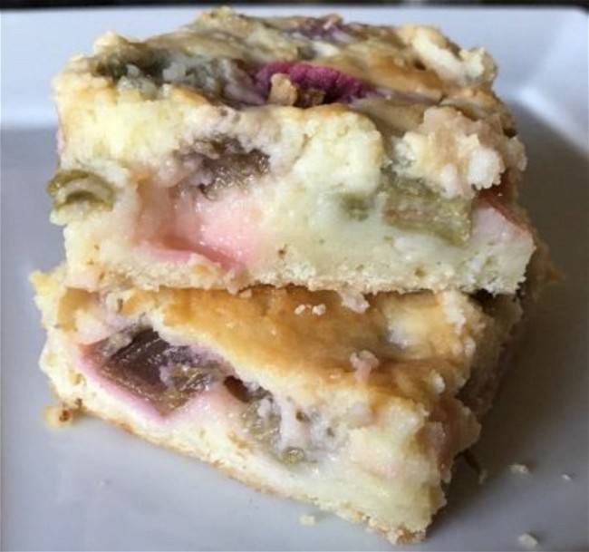 Image of Rhubarb Custard Bars