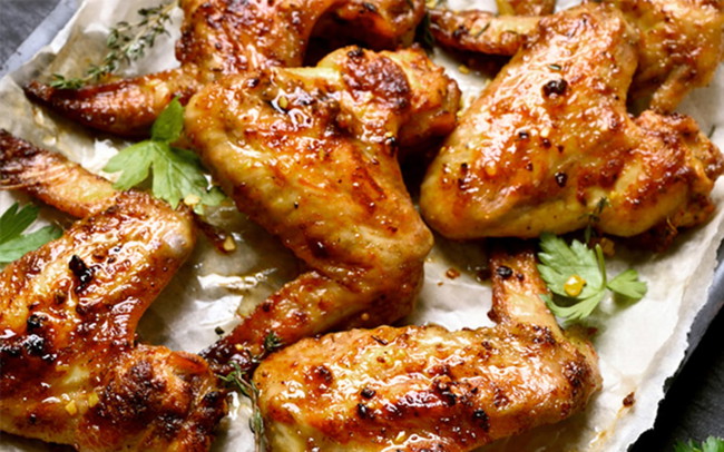 Sriracha Chicken Wings