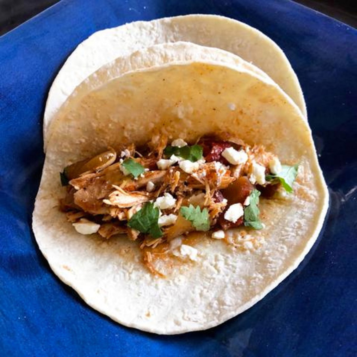 Slow Cooker Chicken Tinga Tacos