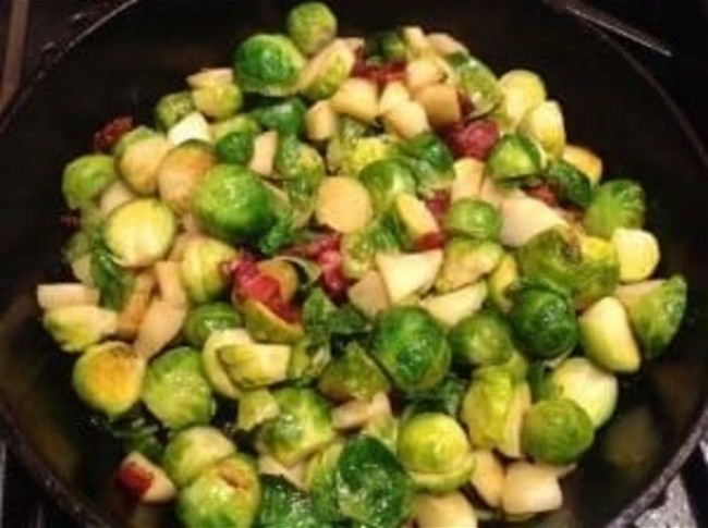 Image of Apple, Bacon & Brussel Sprouts