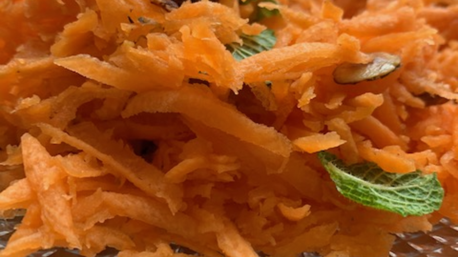 Image of Carrot and nut salad