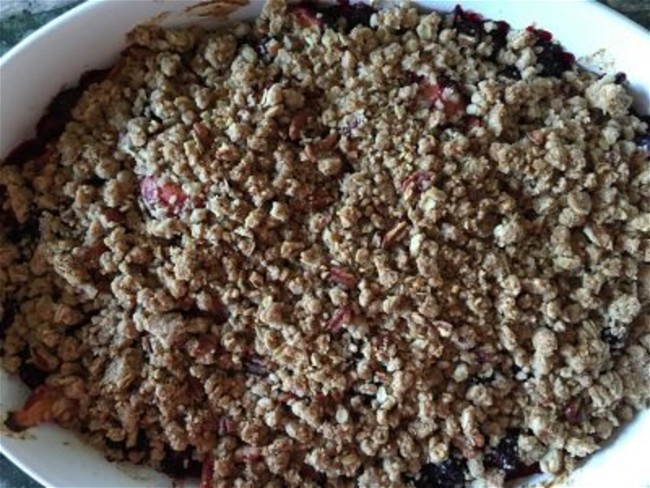 Image of Peach Blackberry Crumble with Oatmeal Pecan Topping