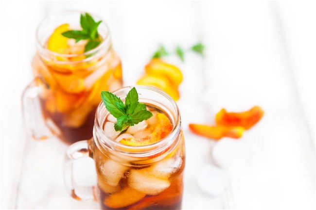 Image of Make A Delicious Mint Peach Iced Black Tea