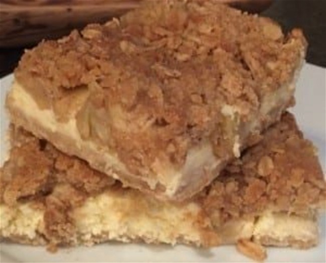 Image of Apple Pie Cheesecake Bars