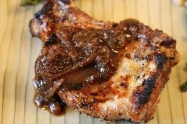 Image of Pork Chops with Rhubarb Compote