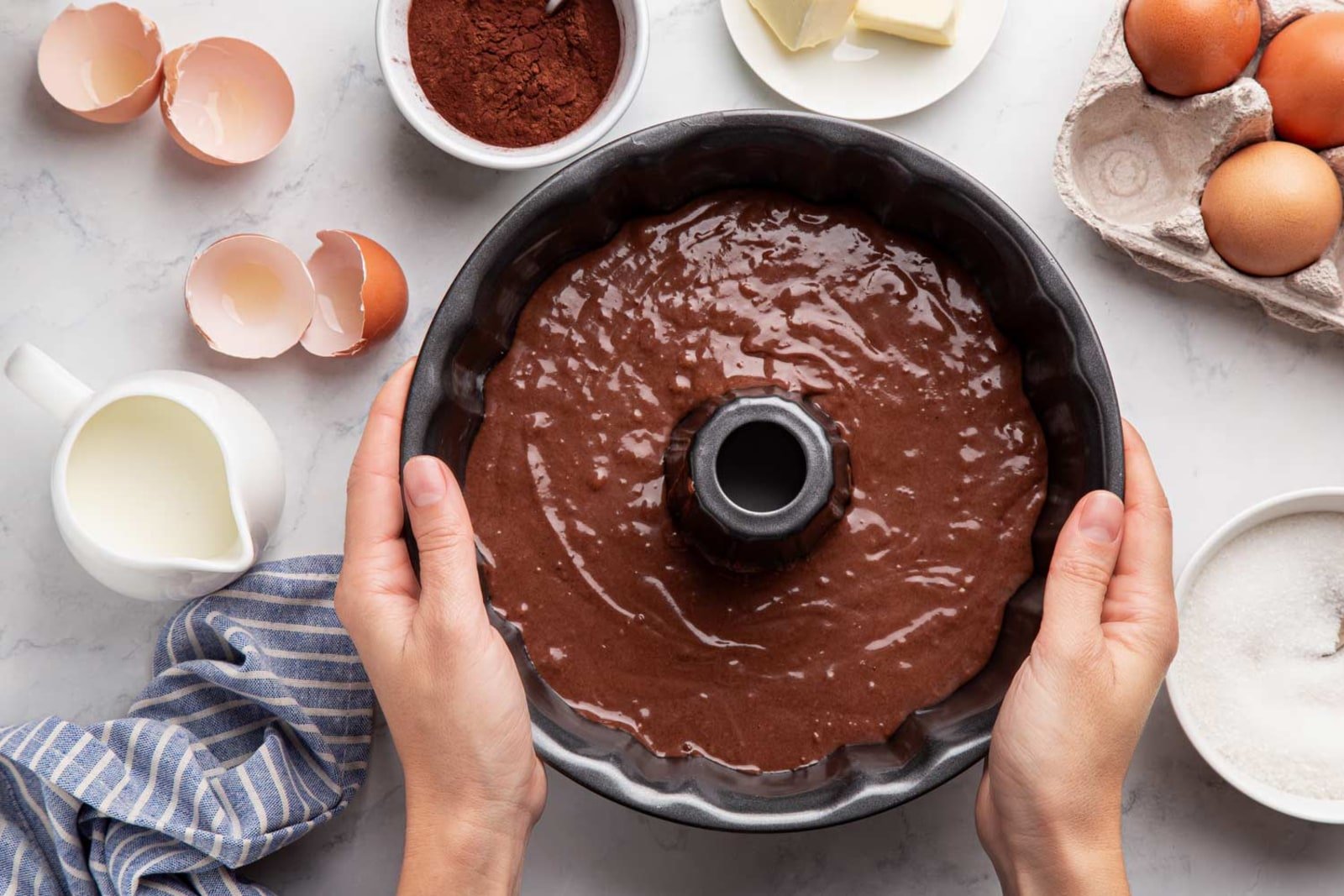 Kinder Bueno Cake – Maverick Baking