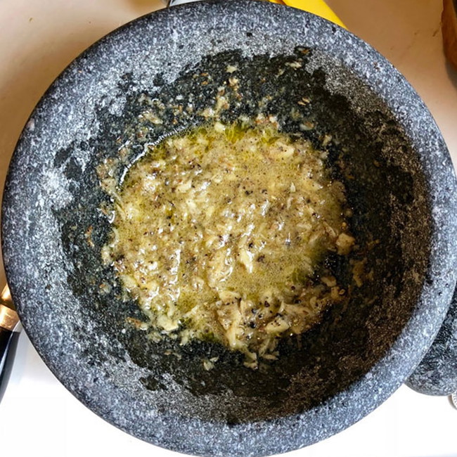 Image of mojo (cuban garlic marinade)