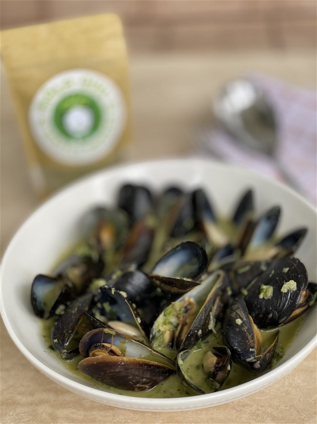 Image of MORINGA SOFRITO MUSSELS 