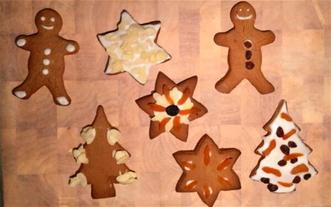 Image of Gluten-free Christmas Gingerbread