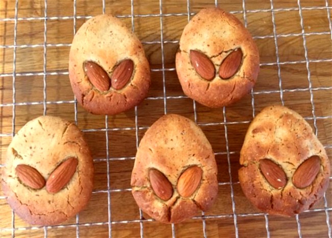 Image of Vegan Triple Almond Easter Cookies