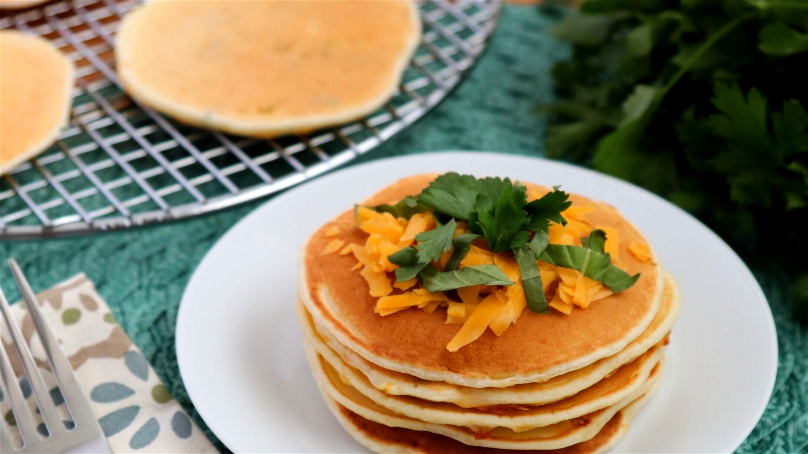 Image of Cheese and Herb Pikelets