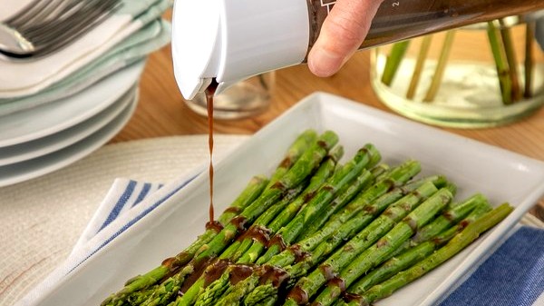 Image of Baked Asparagus with Butter Sauce