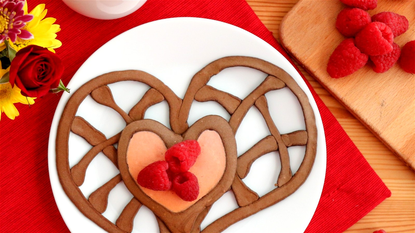 Image of How To Make Pancake Art: Filigree Heart
