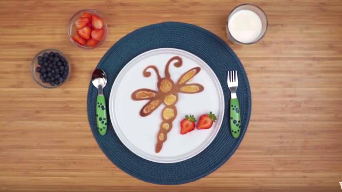 Image of Pancake Art: Dragonfly