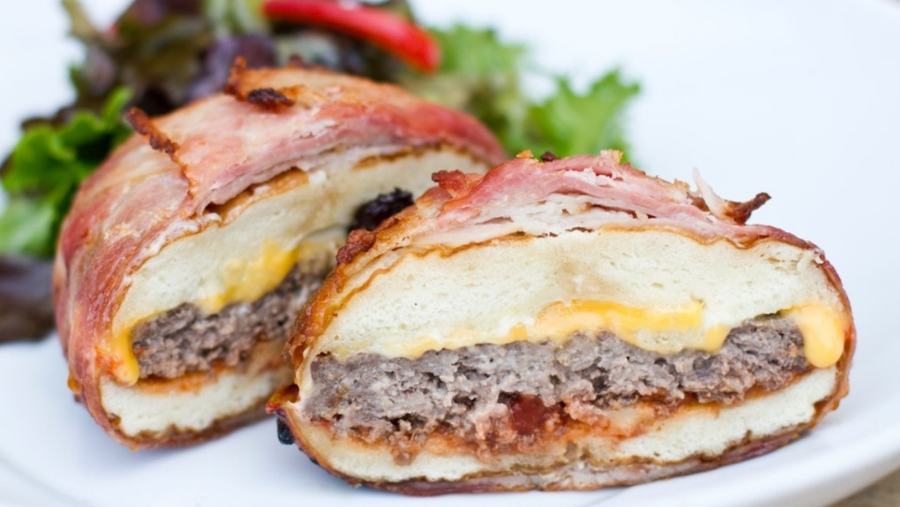 Image of Recette du Burger dans le bacon du chef Stefan Jacob
