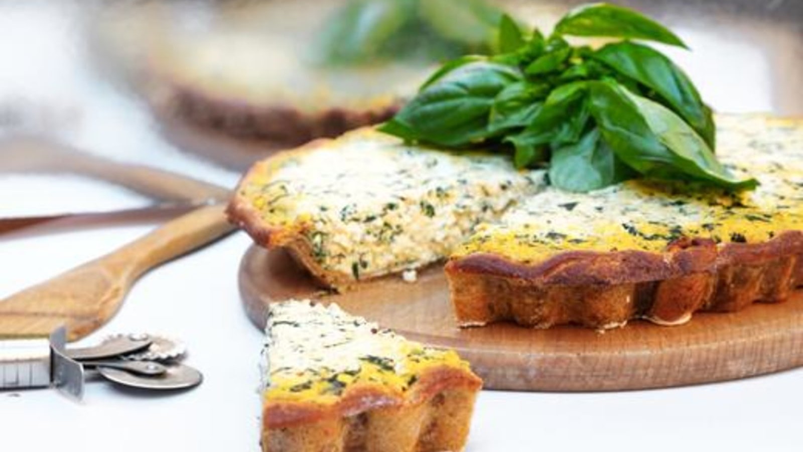 Image of Vegan Quiche: The Ultimate Eggless and Dairy-Free Quiche