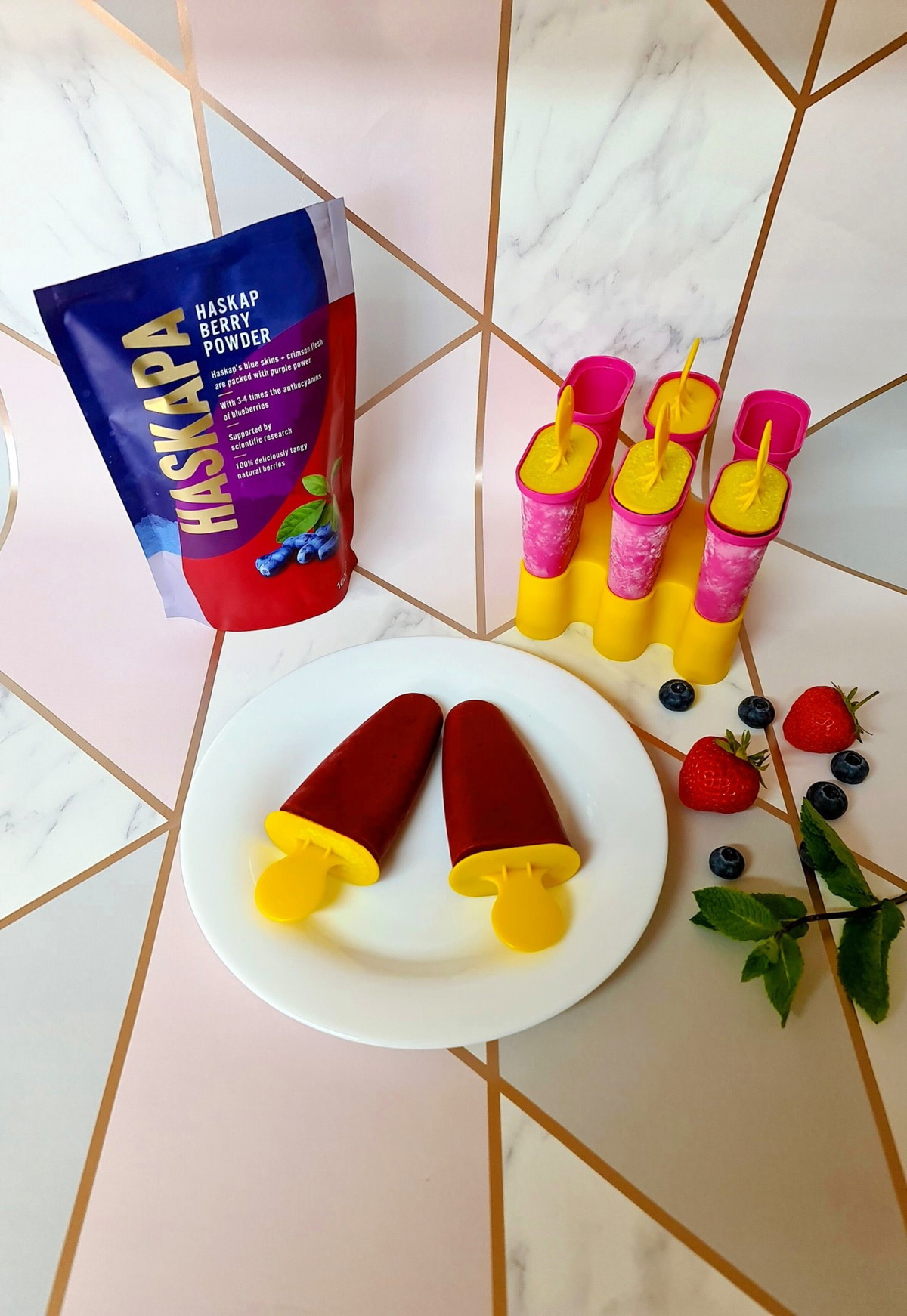 HASKAP BERRY ICE LOLLIES