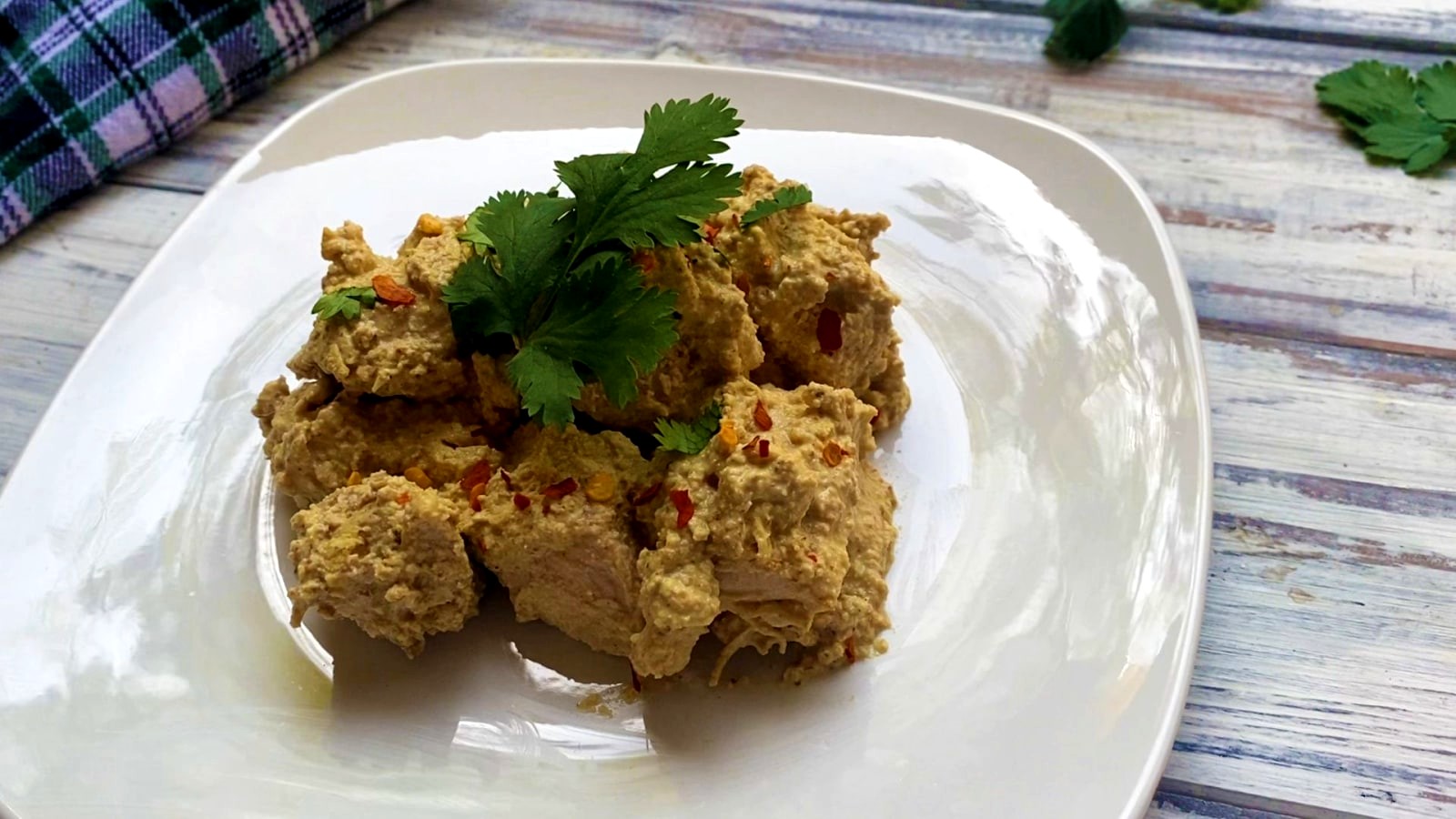 Image of Chicken With Walnut Sauce