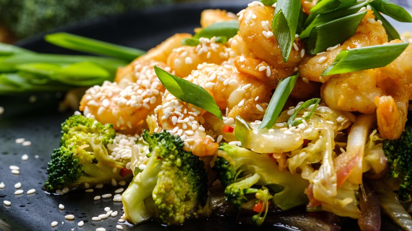 Keto Thai Spicy shrimp Cabbage & Broccoli