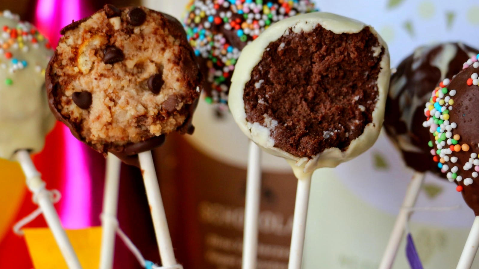 Image of CAKE-POPS