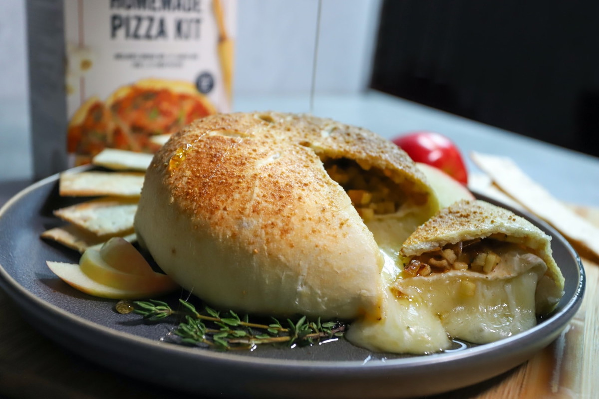 Apple Pie Baked Brie