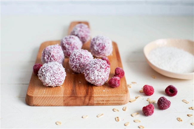 Image of Raspberry Breakfast Energy Balls with Coconut