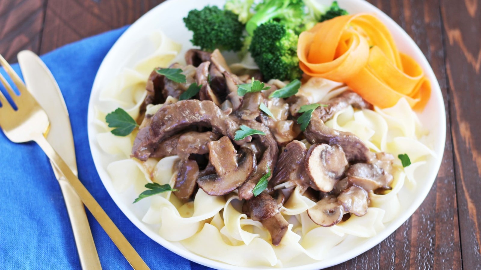 Image of Simple Beef Stroganoff