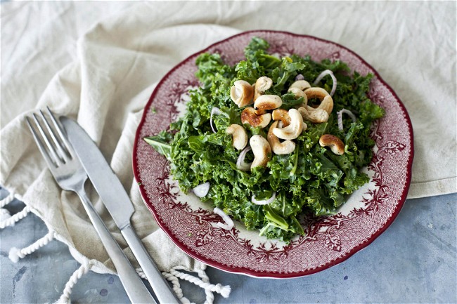 Image of Spicy Nut Kale Salad
