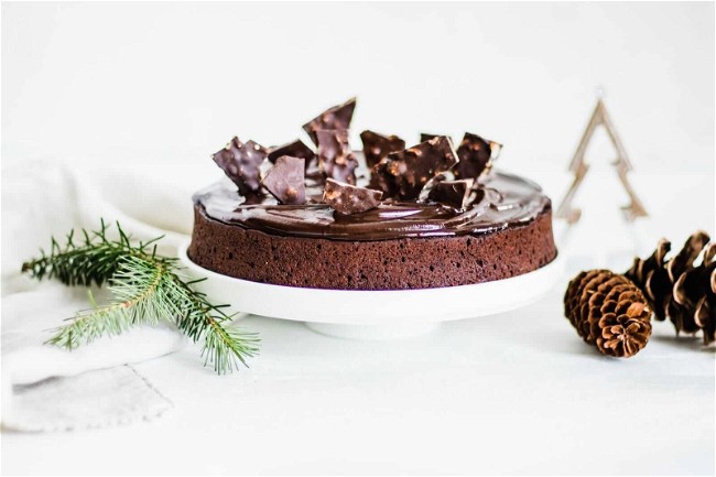 Image of Decadent Chocolate Cake with CARAZEL Chocolate Bark