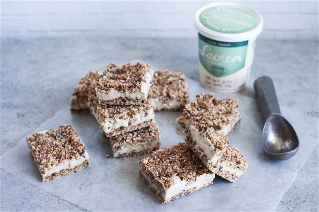 Image of Frozen Squares with Nuts, Dried Apricots and Coconut