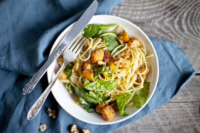 Image of Pasta with Squash, Spinach and Walnut