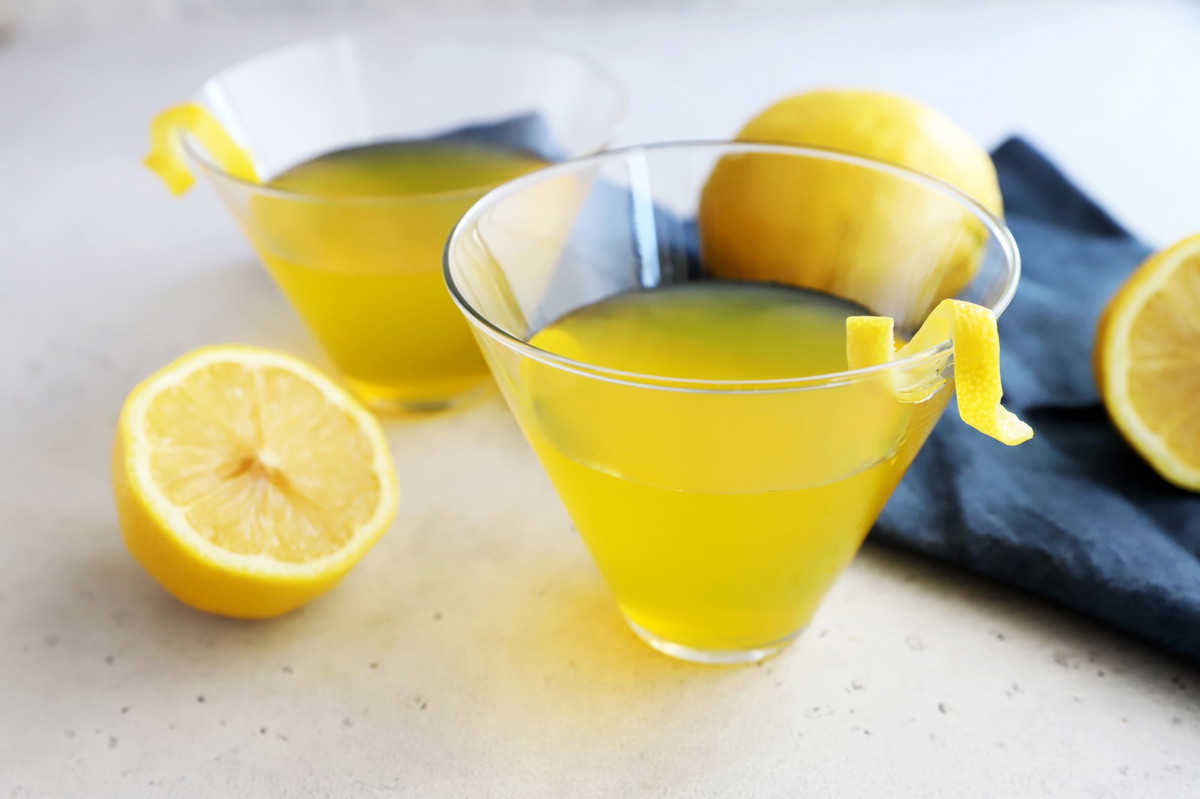 Simple Lemon Drop Martini