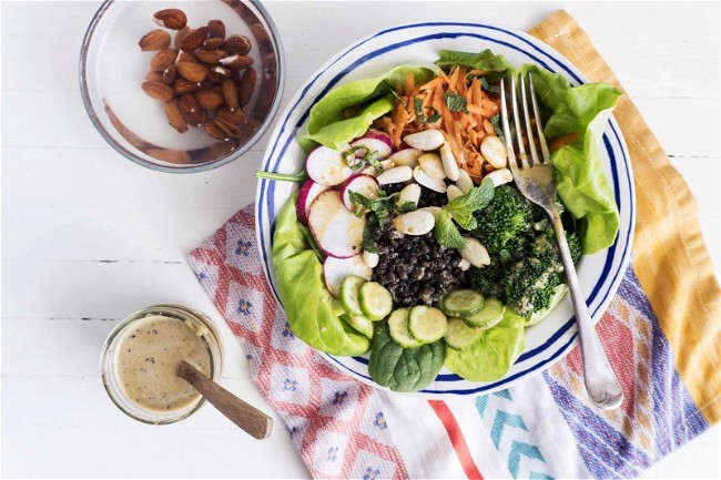 Image of Dragon bowl with Vegetables, Lentils and Activated Almonds