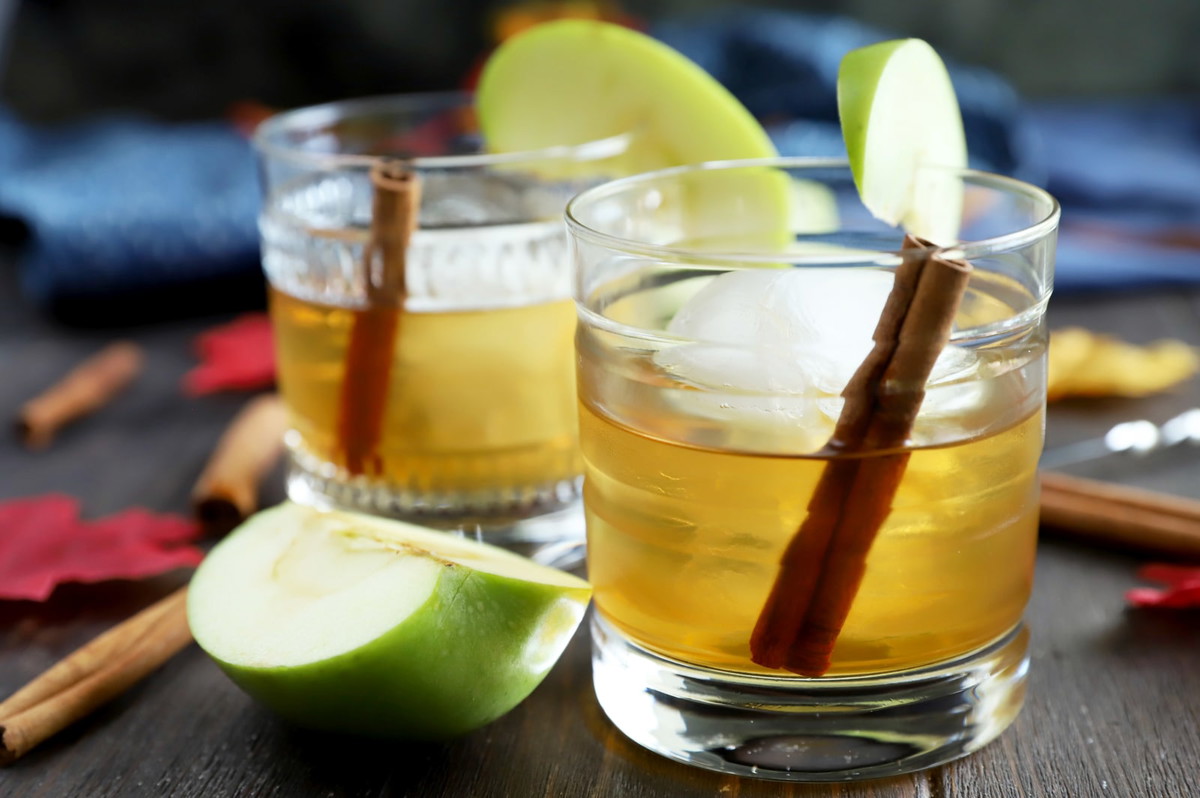 Apple Pie Old Fashioned
