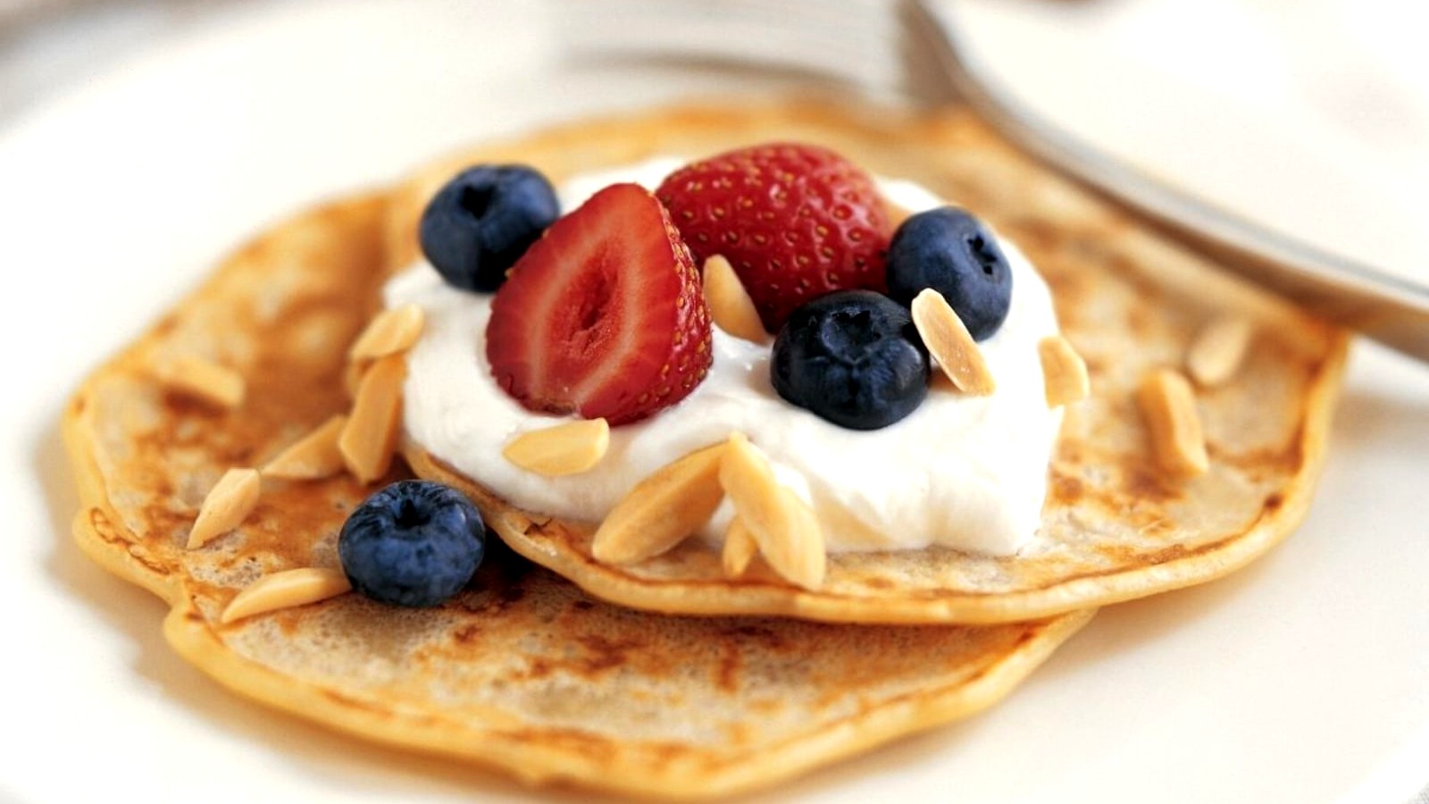 Image of Oatmeal Almond Pancakes