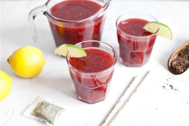 Image of Green Tea Chia Lemonade with Raspberries