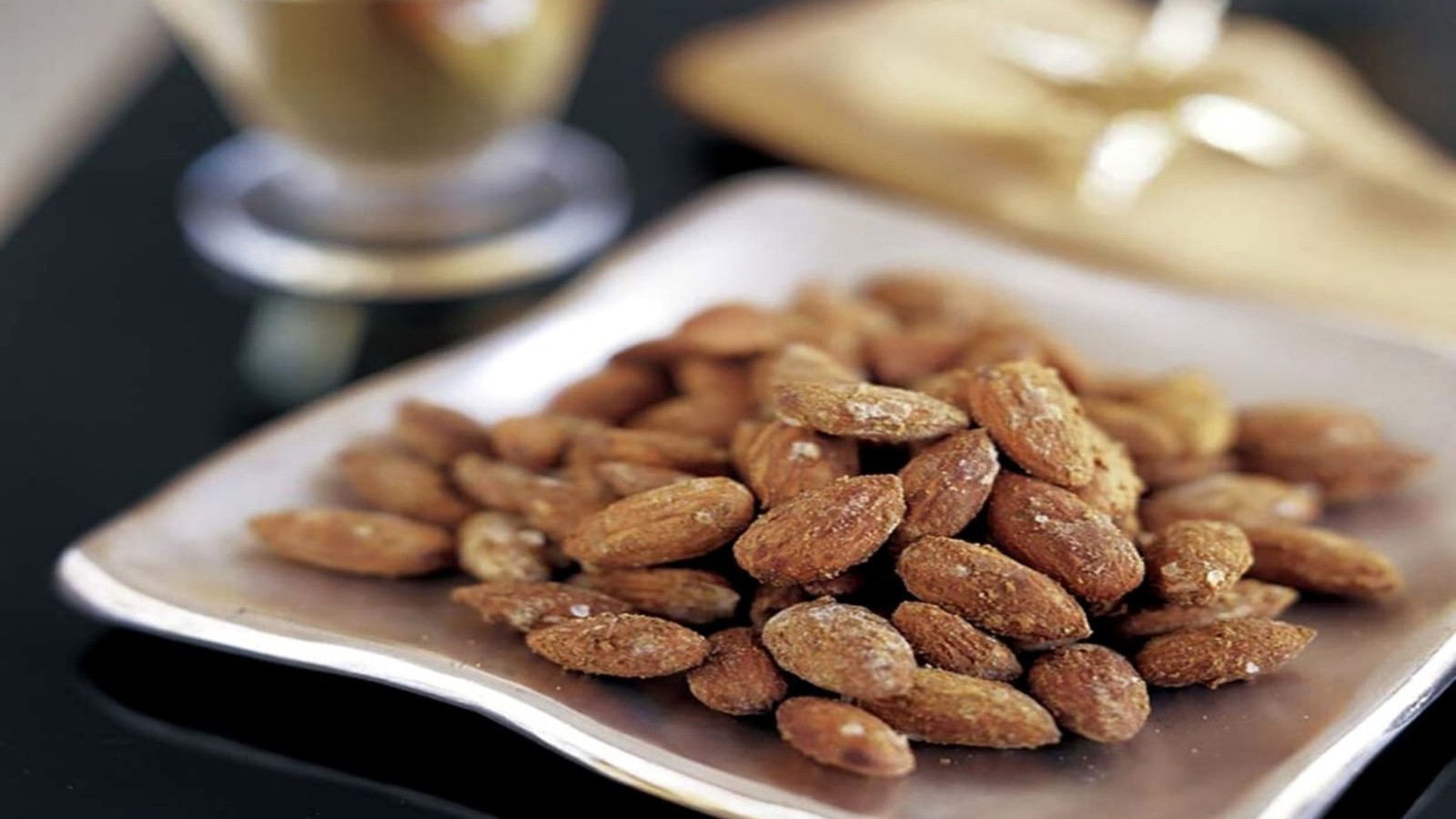 Image of Wasabi Almonds